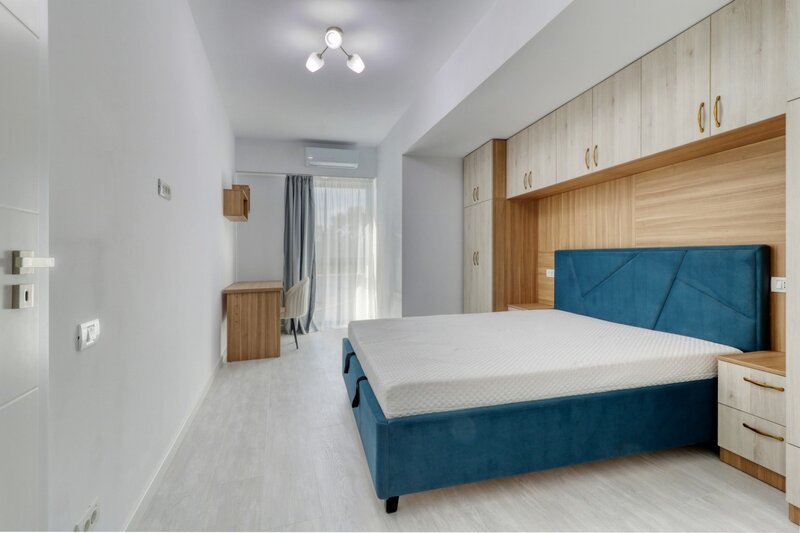 Decebal, apartament de 3 camere premium, garaj, prima inchiriere.